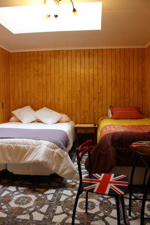 Hotel Yellow Submarine Punta Arenas Camera foto