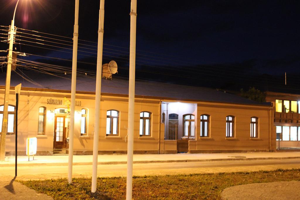 Hotel Yellow Submarine Punta Arenas Esterno foto