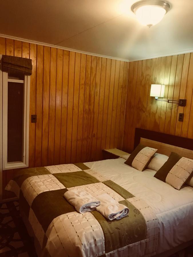 Hotel Yellow Submarine Punta Arenas Esterno foto